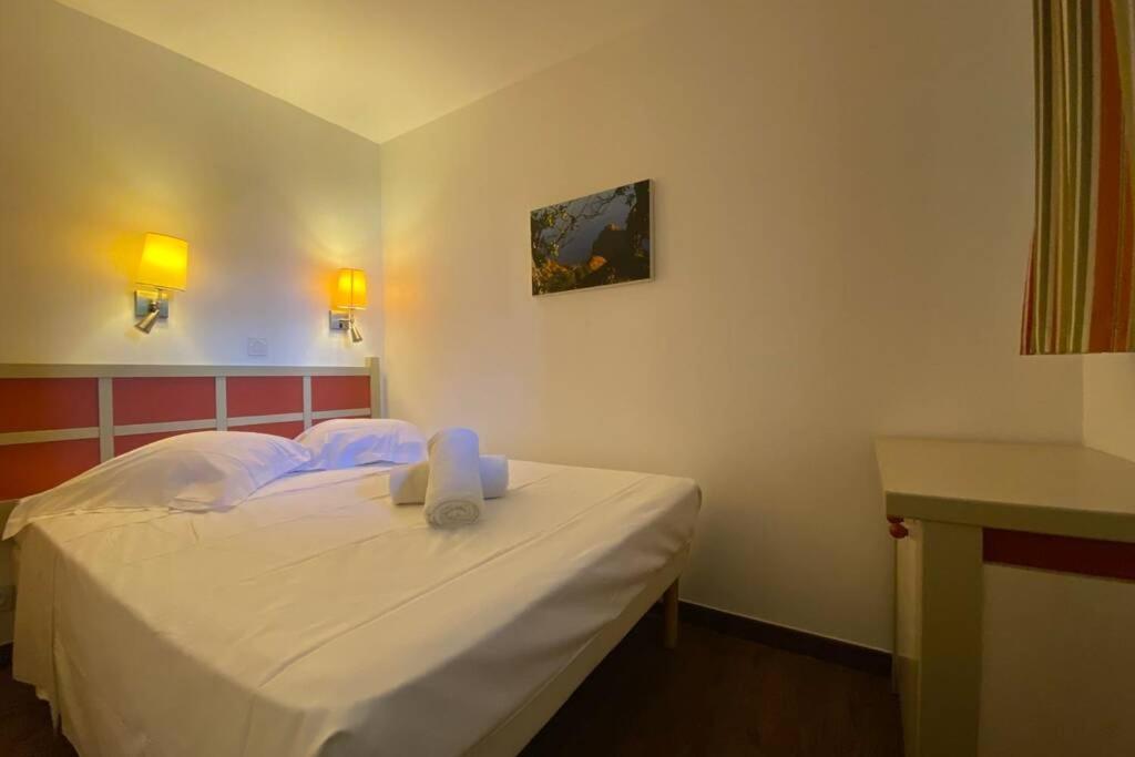 Agréable appartement au sein d'une belle residence de vacances Cannes Esterno foto